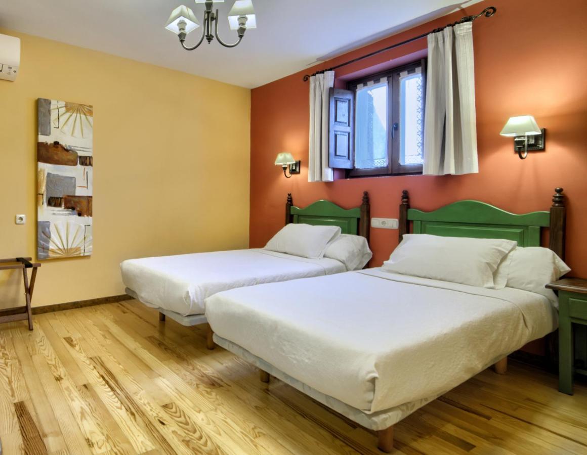 Hotel Rural El Almadiero Burgui Luaran gambar
