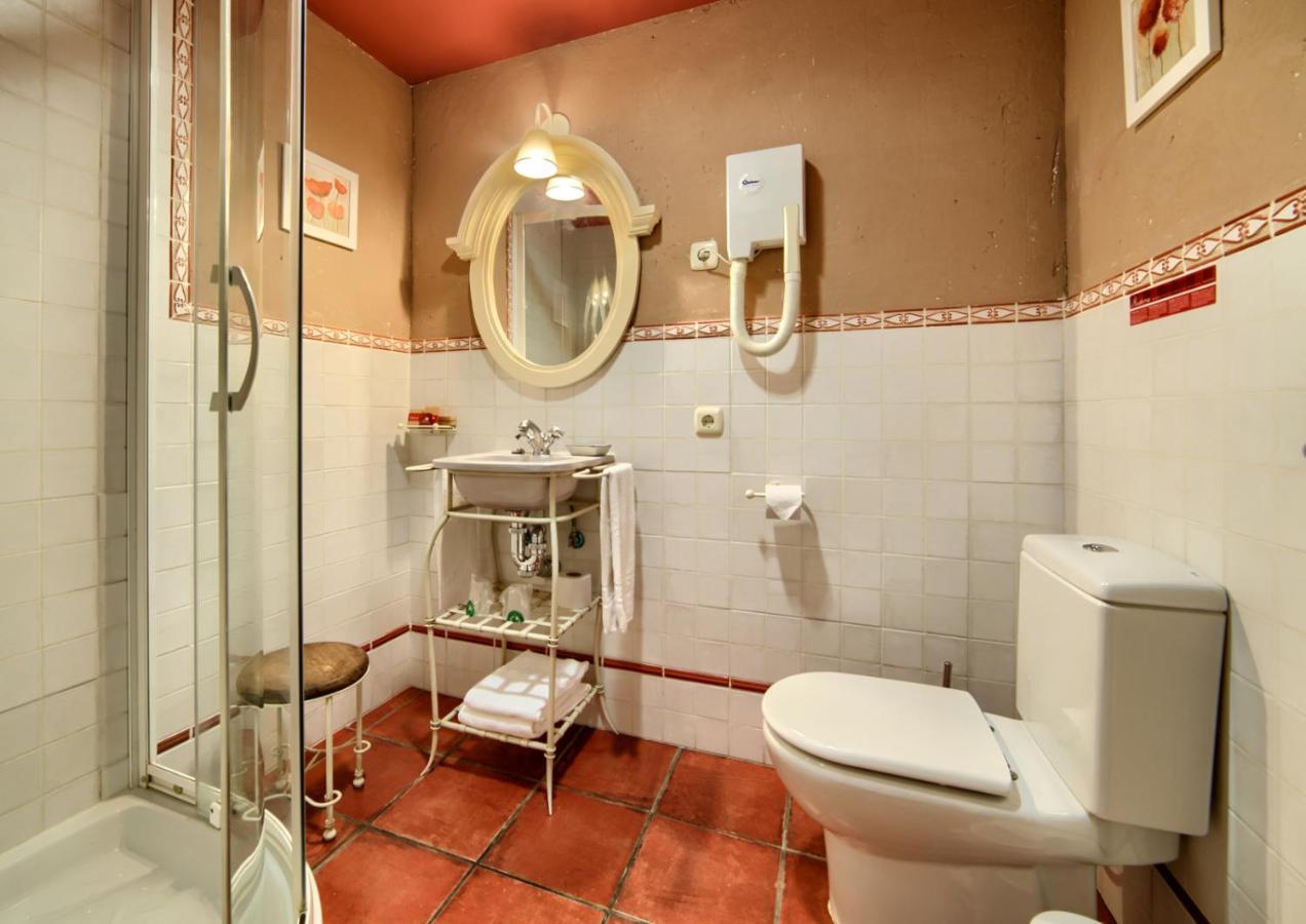 Hotel Rural El Almadiero Burgui Luaran gambar
