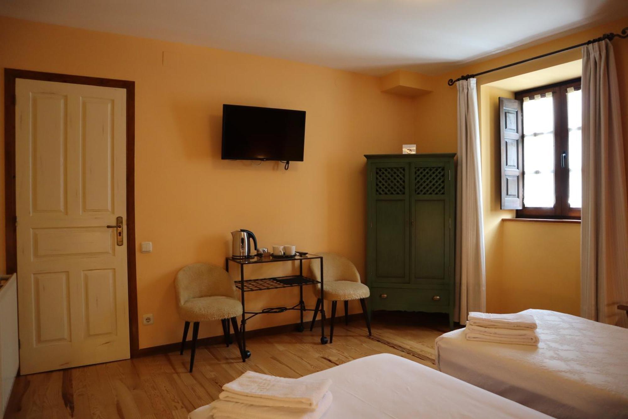 Hotel Rural El Almadiero Burgui Luaran gambar