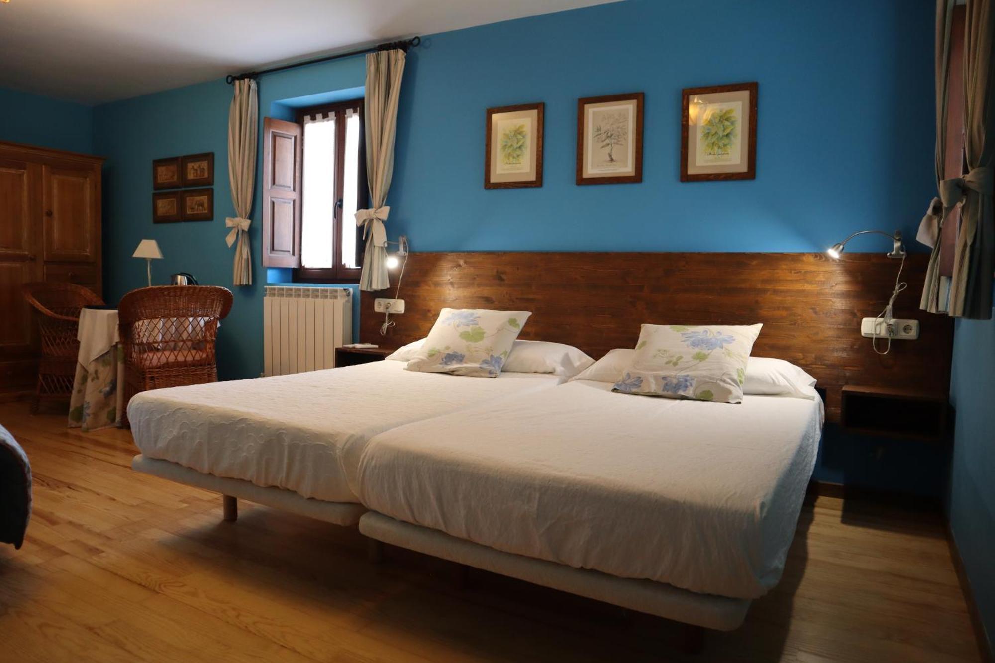 Hotel Rural El Almadiero Burgui Luaran gambar